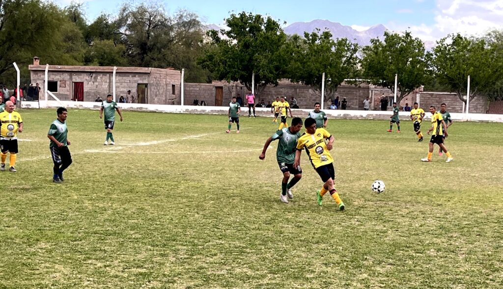 Liga de Veteranos de Tinogasta: Vialidad manda en la categoría Master y ya se palpita una nueva fecha en cancha de Unión