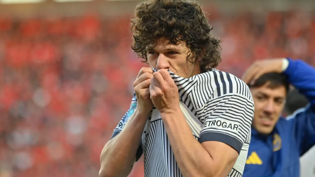 Boca venció a Independiente con un gol agónico de Jagger Herrera